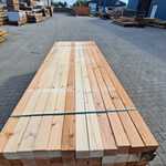 Ca. 96x Douglas balken geschaafd, 90x90mm, lengte 300cm